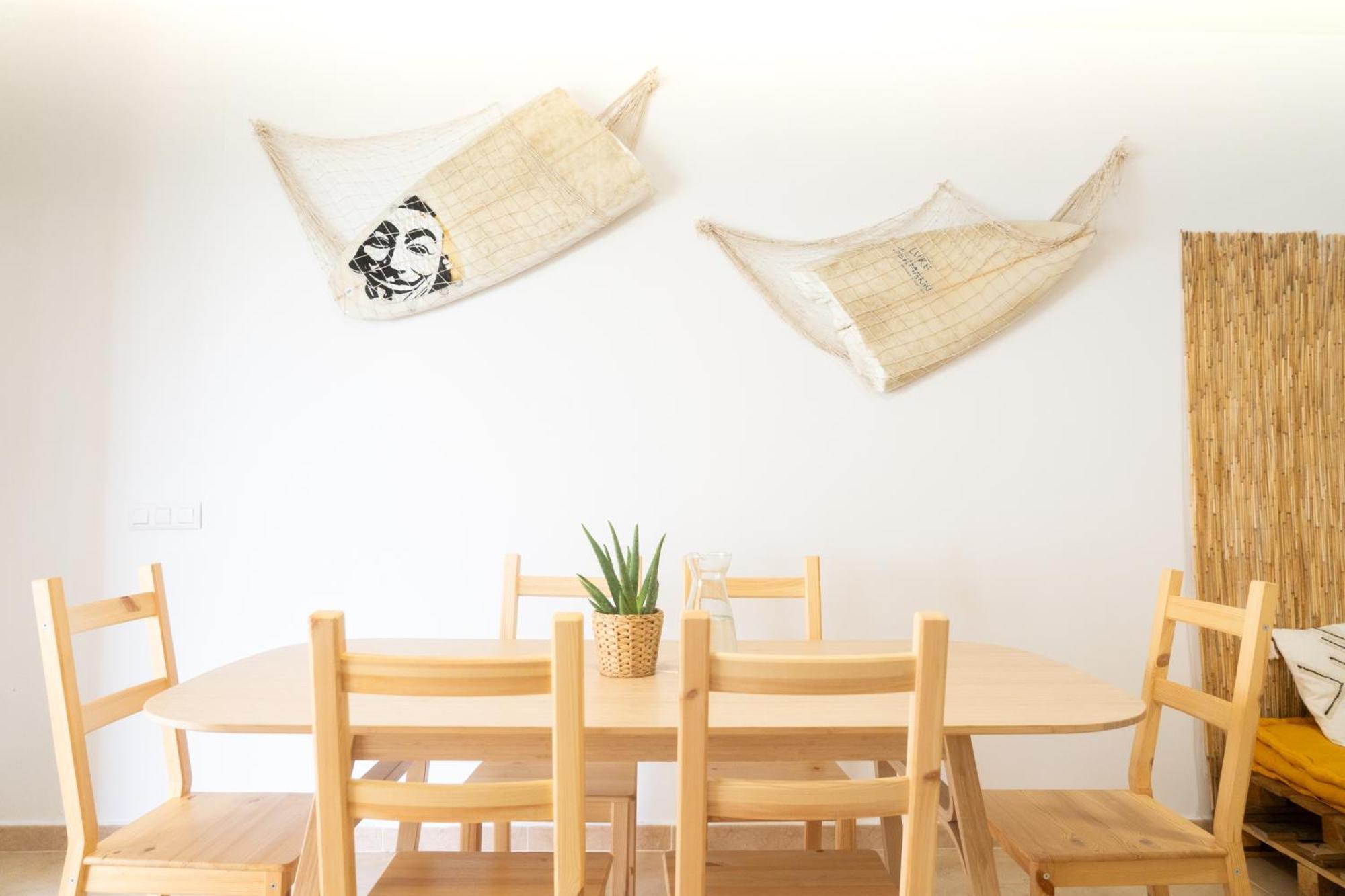 Namawa Surfhouse Hostel Chiclana de la Frontera Εξωτερικό φωτογραφία