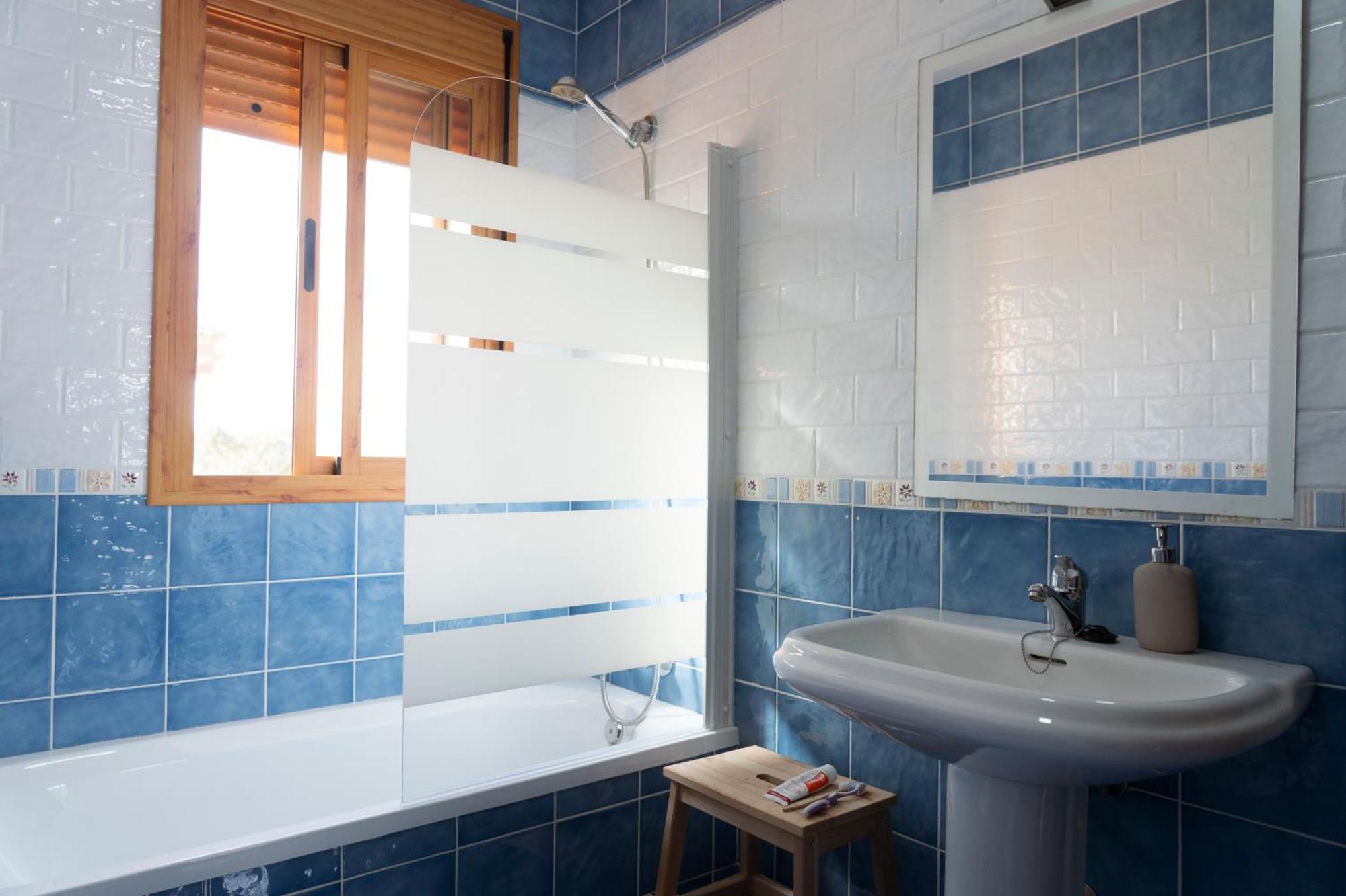 Namawa Surfhouse Hostel Chiclana de la Frontera Εξωτερικό φωτογραφία