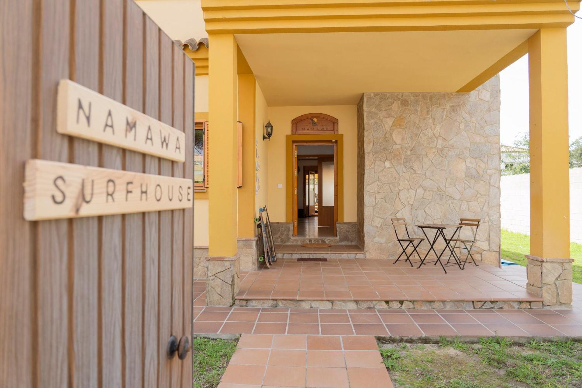 Namawa Surfhouse Hostel Chiclana de la Frontera Εξωτερικό φωτογραφία