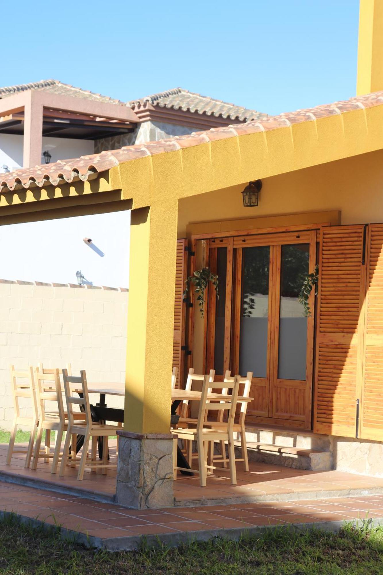 Namawa Surfhouse Hostel Chiclana de la Frontera Εξωτερικό φωτογραφία